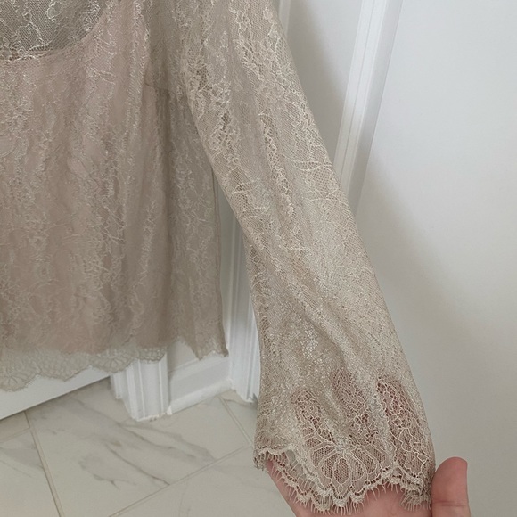 Brand new beautiful top. - Picture 4 of 4